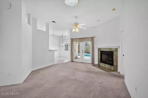 Living - 28 Marjorie Trl, Ormond Beach, FL 32174 photo 2 of 4