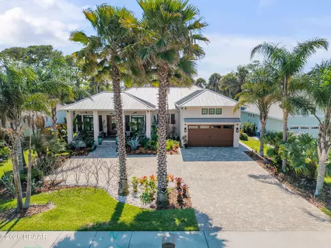 1502 Saxon Dr, New Smyrna Beach, FL 32169