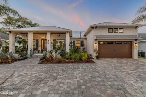 1502 Saxon Dr, New Smyrna Beach, FL 32169