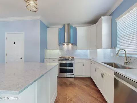 Kitchen - 76 Duero St, Saint Augustine, FL 32084 photo 3 of 4