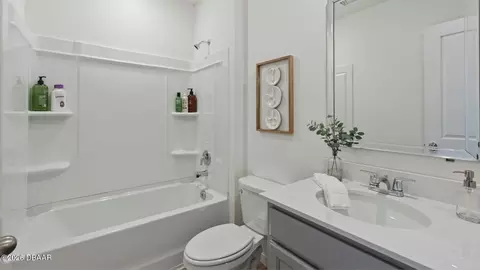 Bath - 1635 Houmas St, Ormond Beach, FL 32174 photo 1 of 1