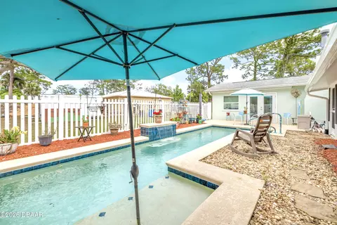 Exterior - 113 E Pine Bluff St, Edgewater, FL 32132 photo 8 of 13