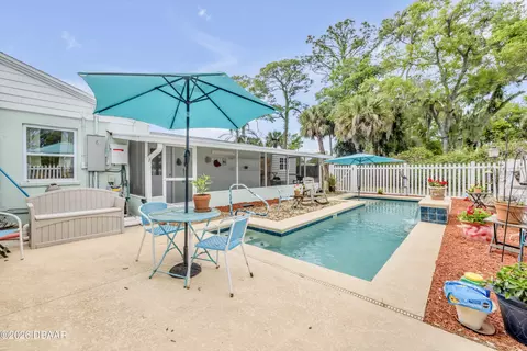 Exterior - 113 E Pine Bluff St, Edgewater, FL 32132 photo 9 of 13