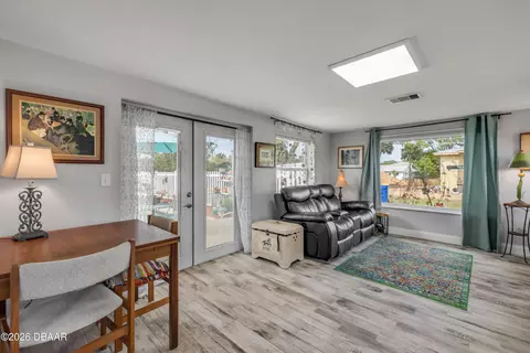 Living - 113 E Pine Bluff St, Edgewater, FL 32132 photo 8 of 8
