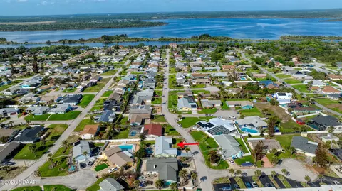 View/Area - 8 Surfside Dr, Ormond Beach, FL 32176 photo 4 of 5