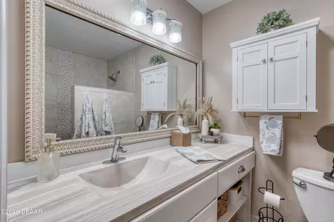 Bath - 8 Surfside Dr, Ormond Beach, FL 32176 photo 2 of 5