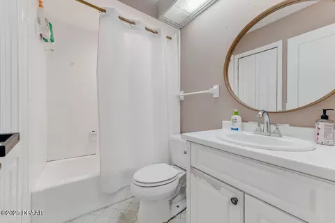 Bath - 28 Baymeadow Ct, Ormond Beach, FL 32174 photo 2 of 3