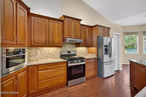 Kitchen - 2312 Warden Trl, Ormond Beach, FL 32174 photo 2 of 4