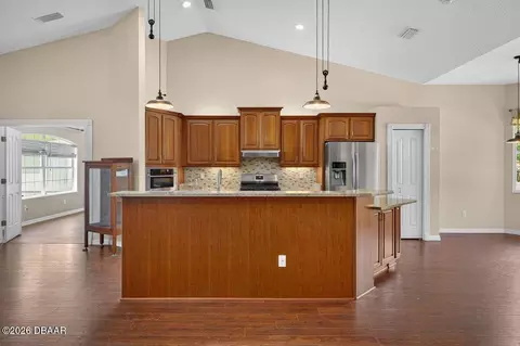 Kitchen - 2312 Warden Trl, Ormond Beach, FL 32174 photo 1 of 4