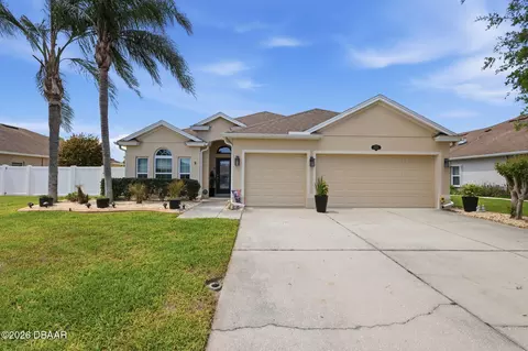 806 Snapdragon Dr, New Smyrna Beach, FL 32168