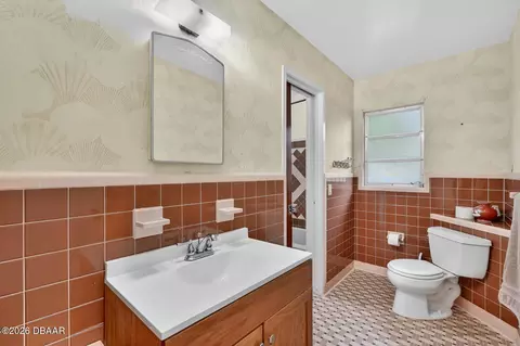 Bath - 436 N Beach St, Ormond Beach, FL 32174 photo 4 of 4