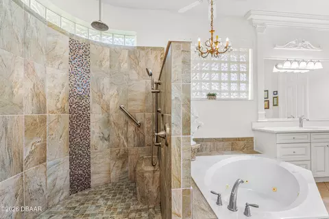 Bath - 1106 Oxbridge Ln, Ormond Beach, FL 32174 photo 3 of 7