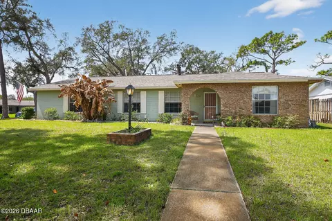 68 Brookwood Dr, Ormond Beach, FL 32174