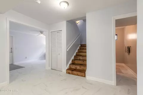 Entry Way - 4 Fox Run Trl, Ormond Beach, FL 32174 photo 1 of 2