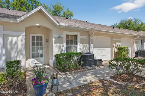 2971 Wild Pecan Ct, Port Orange, FL 32129