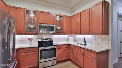 Kitchen - 822 Aldenham Ln, Ormond Beach, FL 32174 photo 2 of 4