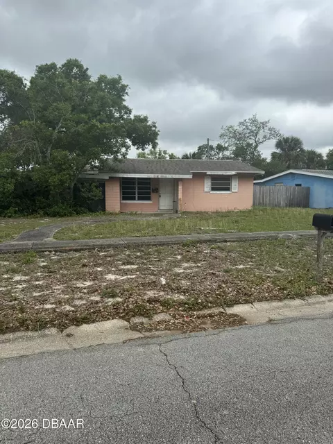 366 Thackery Rd, Ormond Beach, FL 32174
