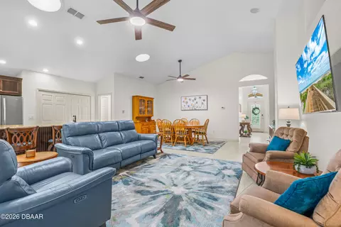 Living - 12 Westland Run, Ormond Beach, FL 32174 photo 4 of 4