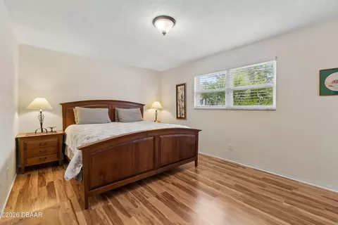 Bedroom - 12 Cameo Cir, Ormond Beach, FL 32174 photo 4 of 5
