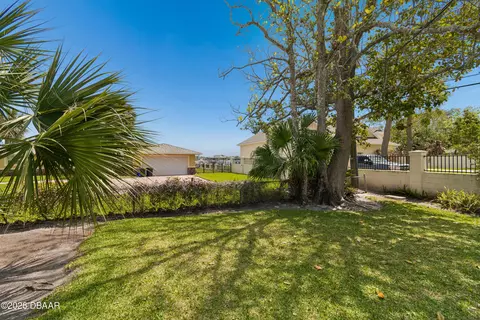 Exterior - 12 Cameo Cir, Ormond Beach, FL 32174 photo 3 of 7