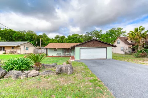 140 Coquina Ave, Ormond Beach, FL 32174