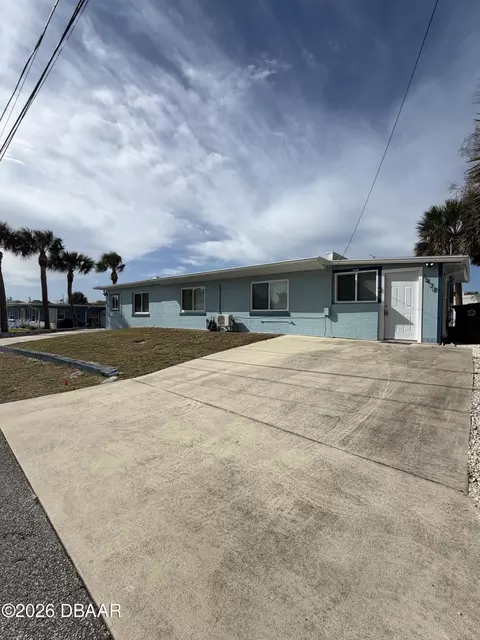 147 Lindley Rd, Daytona Beach, FL 32118