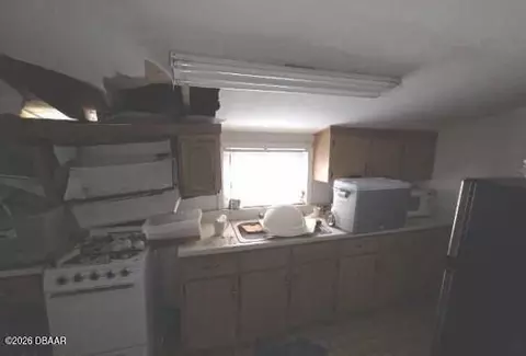 Kitchen - 264 Laws Ln, Ormond Beach, FL 32174 photo 1 of 1
