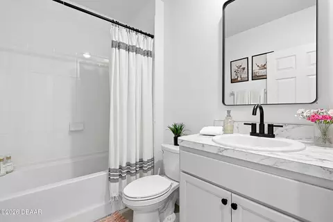 Bath - 4872 Talbot Blvd, Cocoa, FL 32926 photo 1 of 7