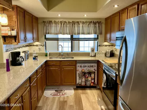 Kitchen - 190 Quail Run, Ormond Beach, FL 32174 photo 1 of 7