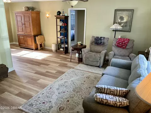 Living - 190 Quail Run, Ormond Beach, FL 32174 photo 3 of 6