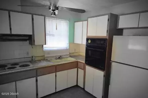 Kitchen - 256 Laws Ln, Ormond Beach, FL 32174 photo 1 of 1