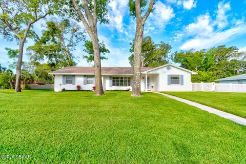 700 Lindenwood Cir E, Ormond Beach, FL 32174