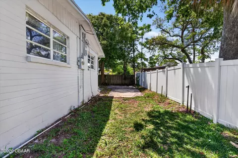 Exterior - 60 Benjamin Dr, Ormond Beach, FL 32176 photo 5 of 14