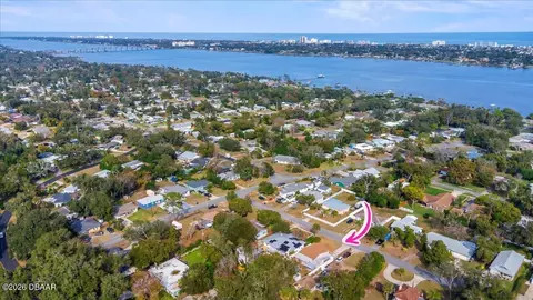 View/Area - 672 Cordova Ave, Ormond Beach, FL 32174 photo 2 of 3