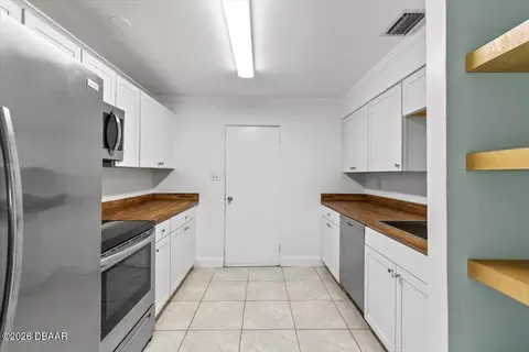 Kitchen - 672 Cordova Ave, Ormond Beach, FL 32174 photo 1 of 4