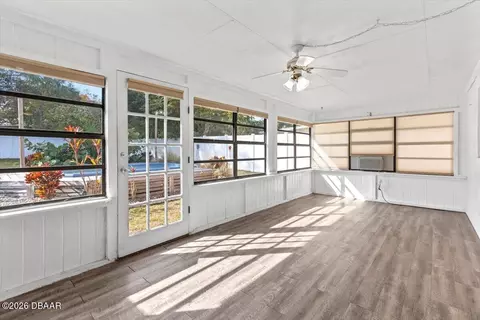 Exterior - 672 Cordova Ave, Ormond Beach, FL 32174 photo 4 of 7