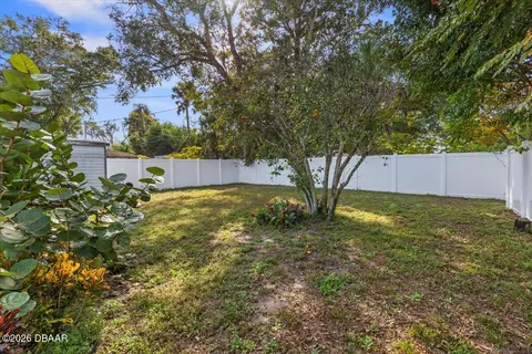 Exterior - 672 Cordova Ave, Ormond Beach, FL 32174 photo 7 of 7