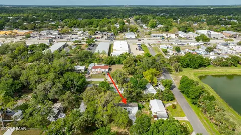View/Area - 702 Virginia Ter, Ormond Beach, FL 32174 photo 5 of 8
