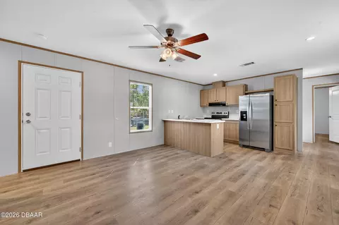 Living - 702 Virginia Ter, Ormond Beach, FL 32174 photo 2 of 3