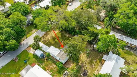 View/Area - 702 Virginia Ter, Ormond Beach, FL 32174 photo 2 of 8