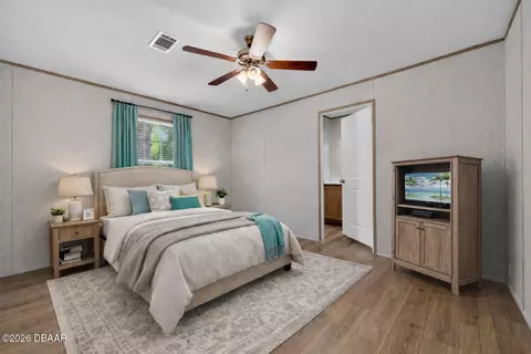 Bedroom - 702 Virginia Ter, Ormond Beach, FL 32174 photo 1 of 5
