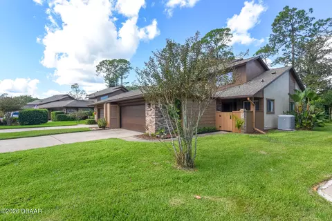 Exterior - 105 Horseshoe Trl, Ormond Beach, FL 32174 photo 6 of 12