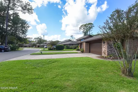 Exterior - 105 Horseshoe Trl, Ormond Beach, FL 32174 photo 11 of 12
