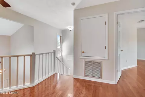 Entry Way - 105 Horseshoe Trl, Ormond Beach, FL 32174 photo 4 of 5