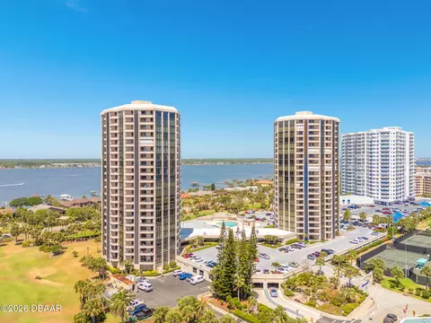 1 Oceans W Blvd, Daytona Beach, FL 32118