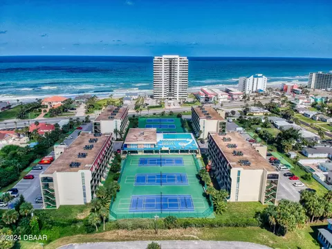 1429 N Atlantic Ave, Daytona Beach, FL 32118