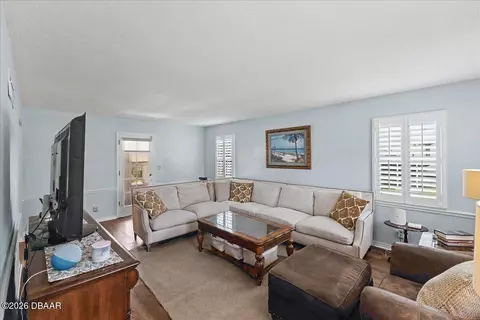 Living - 26 S St Andrews Dr, Ormond Beach, FL 32174 photo 2 of 2