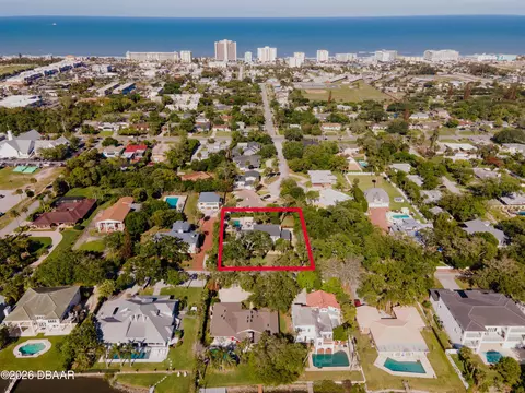View/Area - 105 Riverside Dr, Ormond Beach, FL 32176 photo 2 of 3
