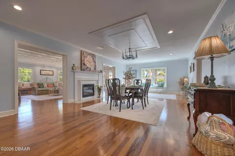 Dining - 105 Riverside Dr, Ormond Beach, FL 32176 photo 5 of 7