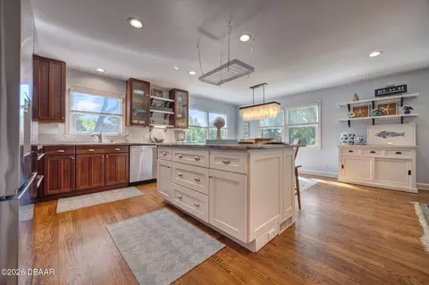 Kitchen - 105 Riverside Dr, Ormond Beach, FL 32176 photo 2 of 7